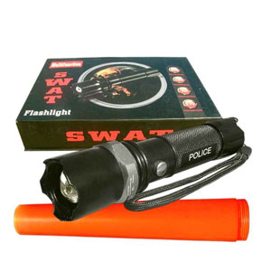 Baterka SWAT multifunkčná s výstražným kužeľom