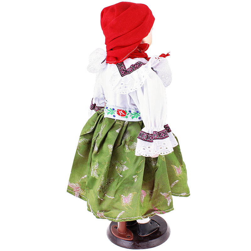 Porcelánová bábika v kroji s červenou šatkou 41cm